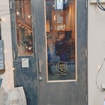 シフク食堂 - 玄関