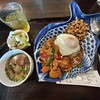 タイレストラン 沌 - ガパオとカレー合盛りランチ1350円