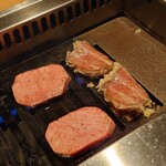 すすきの焼肉きらく - 
