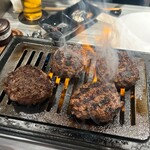 馬車道ハンバーグ - 