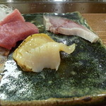 小判寿司 - トロ､中トロ､螺貝､〆鯖｡