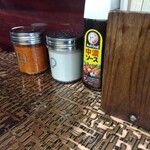 こく一番 ラーメン みどりや - 卓上調味料