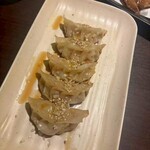 無限餃子食べ放題 町餃子 新宿西口店 - 