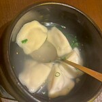 無限餃子食べ放題 町餃子 - 