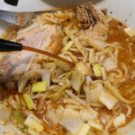 ラーメン二郎 - 赤酢投入～♪