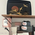 レ・カドゥ・サンセ - こちらもお正月らしい（╹◡╹）