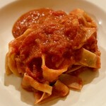 トラットリア・コッレ - タリアテッレ：思ったより濃厚でうまいです