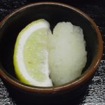 手打十段 うどんバカ一代 - ぶっかけうどんの薬味