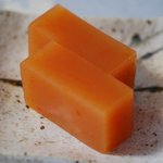 御菓子司 喜楽屋 - 朝霞名物「人参羊羹」を家で切ったところ