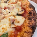 ピッツェリア チッチョ  - エポメオ