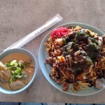 白浜海岸 海の家 かずちゃん - 料理写真:スジコンチャンポン焼き・かす汁