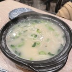 中華美食 トミーズキッチン - 特製白湯鶏煮込みそば⭐️⭐️