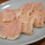 炭火焼肉ホルモンさわいし - シマチョウ