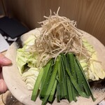 博多もつ鍋 やま中 - 