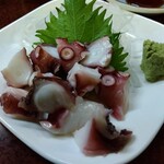 鶴亀 - たこのぶつ切り 450円(税込)(2025年12月26日撮影)