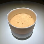 トレイス - ボタンエビのビスク(ボタンエビ、塩、水)