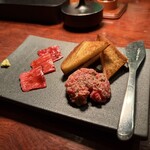 カルネジーオ イースト - 