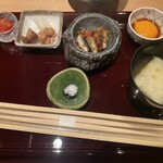 にかい笹木 - 出汁明太子、大豆の漬物、鰻、玉子　これで炊きたてのご飯を頂きました