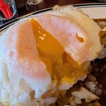 肉バル スノーキー - 黄身トロ～リ♡