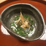 筒井 清寂 - 蝦夷鮑　肝ソース　丸大根　根セリ　銀餡