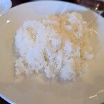 肉バル スノーキー - ライス♡私は普通盛り♡( *´꒳`* )v