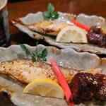 魚や 旬平 - 子持ち鮎の塩焼きと甘露煮