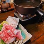 魚や 旬平 - 鱈白子＆豚しゃぶ小鍋…いや中鍋やな (笑