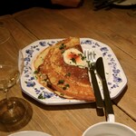 ロシア・ジョージア料理 ハチャプリ - 