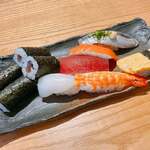 いちば寿司 - 鼎セット。1298円（税込）。
