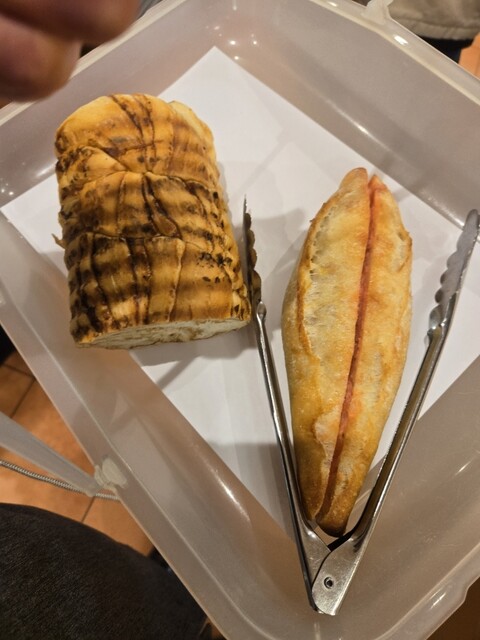 かめぱん 向島店 （【旧店名】KAMEYA） - 押上/パン | 食べログ