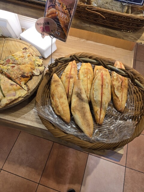 かめぱん 向島店 （【旧店名】KAMEYA） - 押上/パン | 食べログ