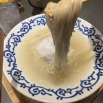 豚そば 月や - いつもより天高く