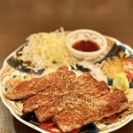 ルッカ - サーロインステーキ（ハーフ）