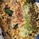PIZZERIA MAR-DE NAPOLI 横浜ベイクォーター店 - 