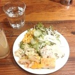 バルケッタ - Half Buffet LUNCH SETのドリンクと取った料理