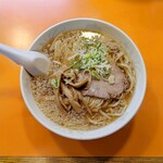 中華飯店 聖龍 - 聖龍ラーメン 580円