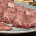 炭火焼肉ホルモンさわいし - 