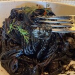 Sanga - イカ墨パスタ