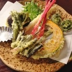 宮野屋 - 山菜てんぷら(620円)