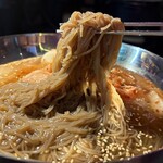 ソウル - 韓国冷麺　880円　麺リフト
