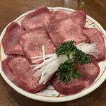 秋葉原 炭火焼肉 たん清 - 