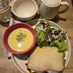 ル・パン・コティディアン - 本日のサンドイッチランチ、コーヒー(ポットサービス)