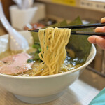 豚骨醤油 ラーメンつる家 - 