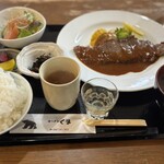 キッチンくま - くま定食（ビフテキ）