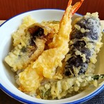 天丼・天ぷら本舗 さん天 - 料理写真:海老天丼ごはん小盛