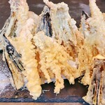 炭火串焼き 海鮮料理 燦々 - 