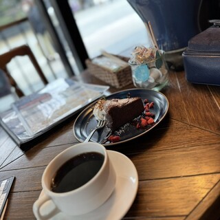 アティックルーム靖国外苑_1