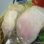 らぁ麺 飯田商店 - チャーシュー