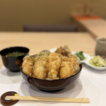 神楽桟 - 牡蠣天丼（特上）¥2500