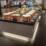 海鮮ブッフェダイニング 銀座八芳 新宿店 - 